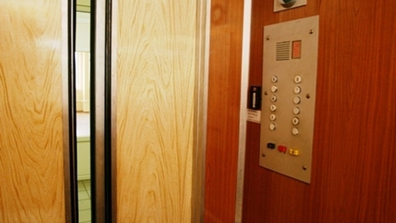 Картинка В 2016 году в России заменены более 12 тысяч лифтов