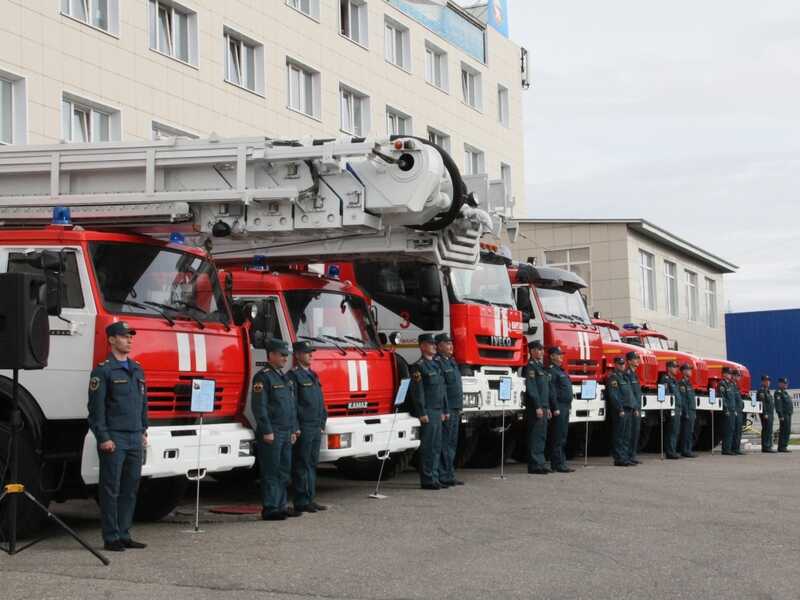 техническое обслуживание пожарных автомобилей. пожарный аварийно-спасательный автомобиль. техническое обслуживание пожарных автомобилей. пожарный рукавный автомобиль. техническое обслуживание пожарных автомобилей.