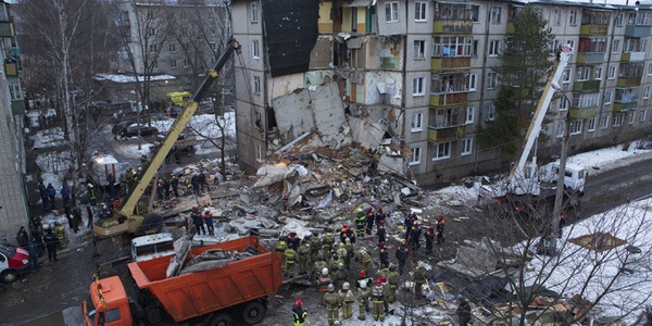 Картинка Трагедия в Ярославле: взрыв бытового газа в жилом доме