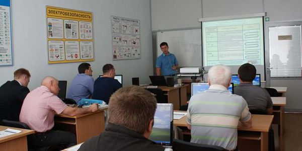 Фото Сроки обучения по электробезопасности Картинка Сроки обучения по электробезопасности