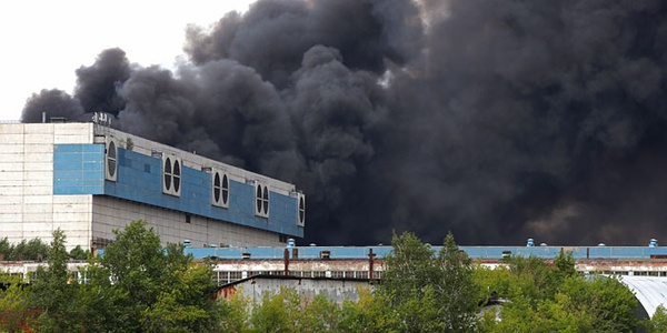 Картинка Пожар на складе в Москве стал причиной экологического загрязнения