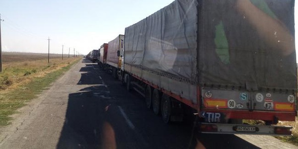 Фото Россельхознадзор: полностью прекращены продуктовые поставки из Украины в Крым Картинка Россельхознадзор: полностью прекращены продуктовые поставки из Украины в Крым
