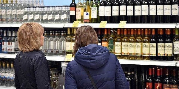 Фото Розничная продажа алкогольной продукции без лицензии Картинка Розничная продажа алкогольной продукции без лицензии
