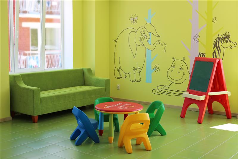 Картинка Минтруд предлагает организовать на предприятиях детские комнаты
